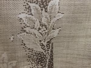 アンティーク　草花模様織り出し本場泥大島紬着物(9マルキ)